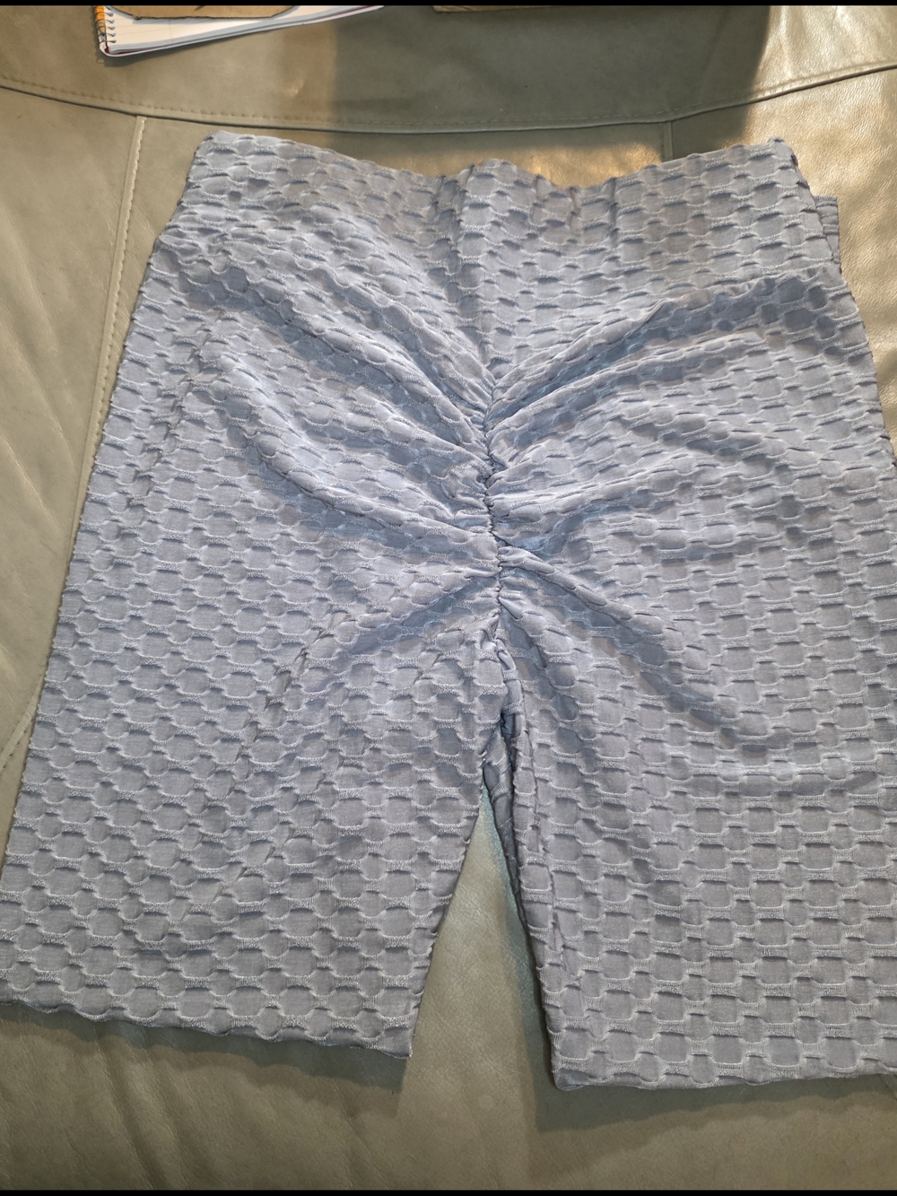 Textured Scrunch Booty Lifting Leggings Trio - Pink, Black, Gray - Picture 10 of 16